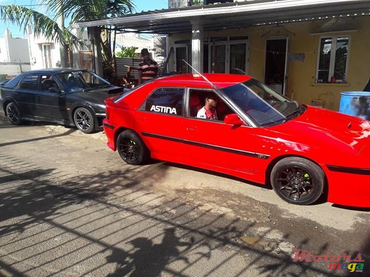 1991' Mazda Astina photo #5