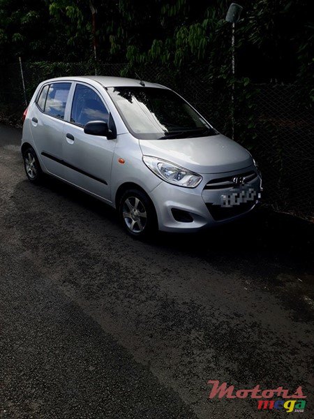 2012' Hyundai i10 photo #7