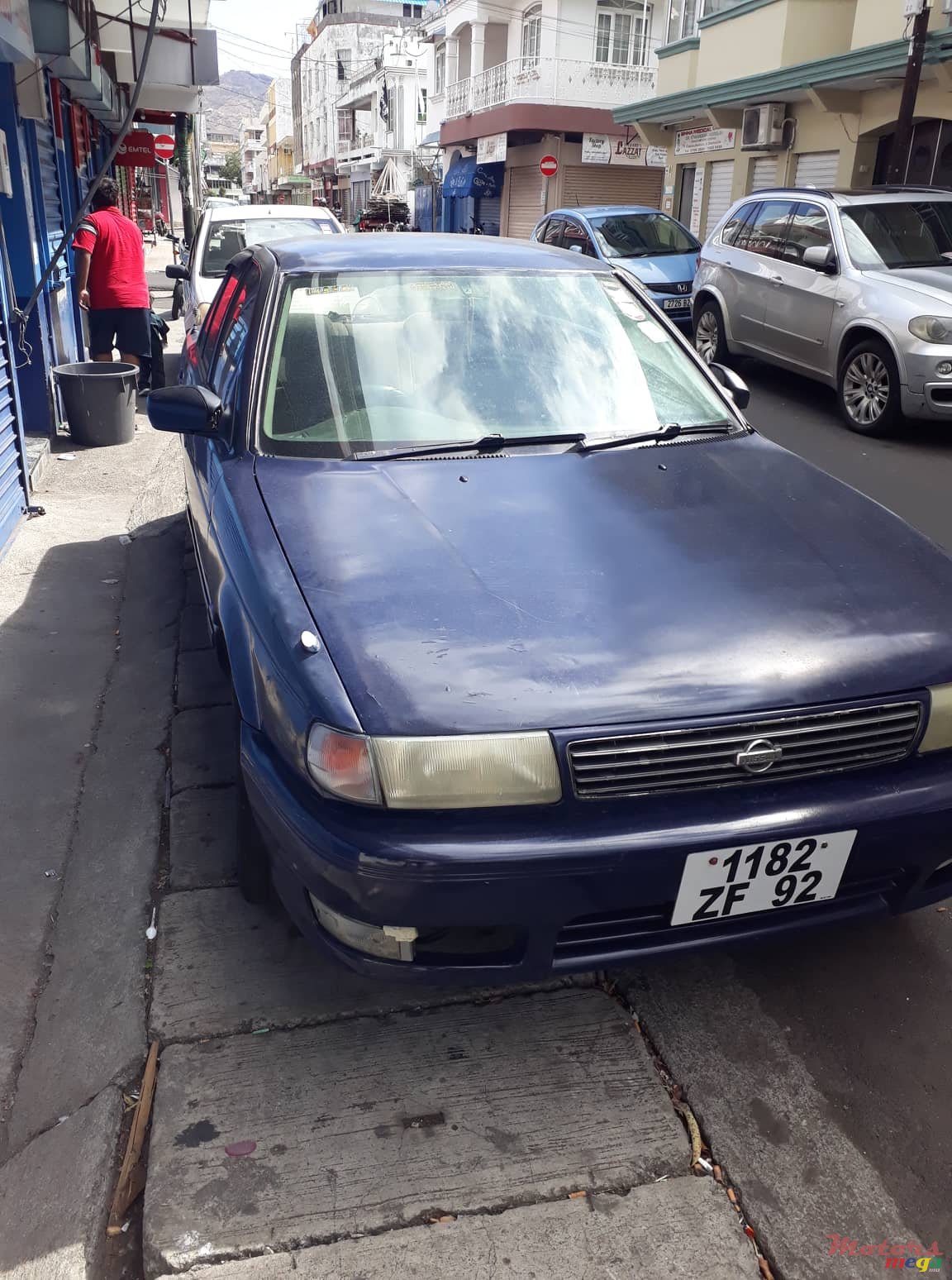 1992' Nissan photo #3