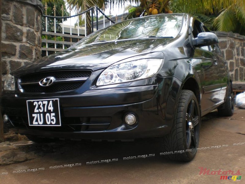 2005' Hyundai Getz hks air filter and compressor. photo #5