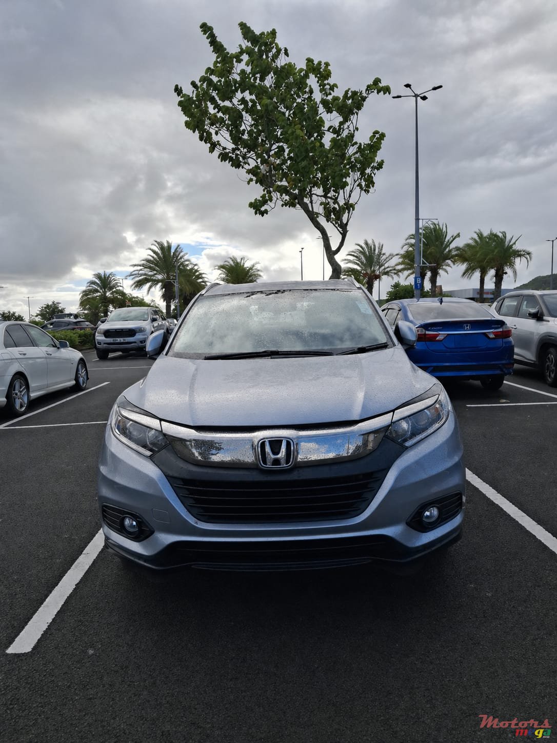 2020' Honda HR-V photo #2