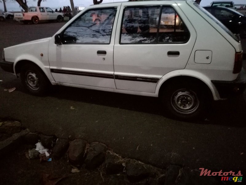 1994' Nissan March photo #1