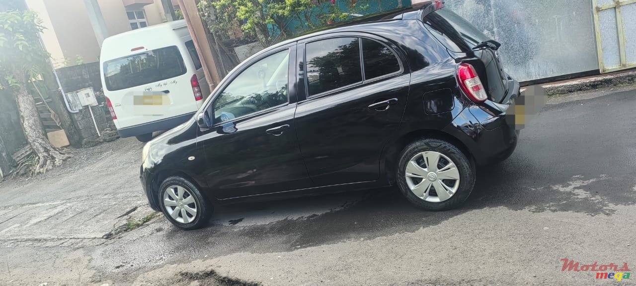 2011' Nissan March photo #2