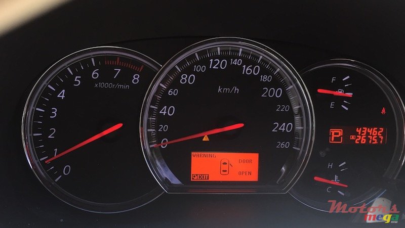 2013' Nissan Teana photo #6