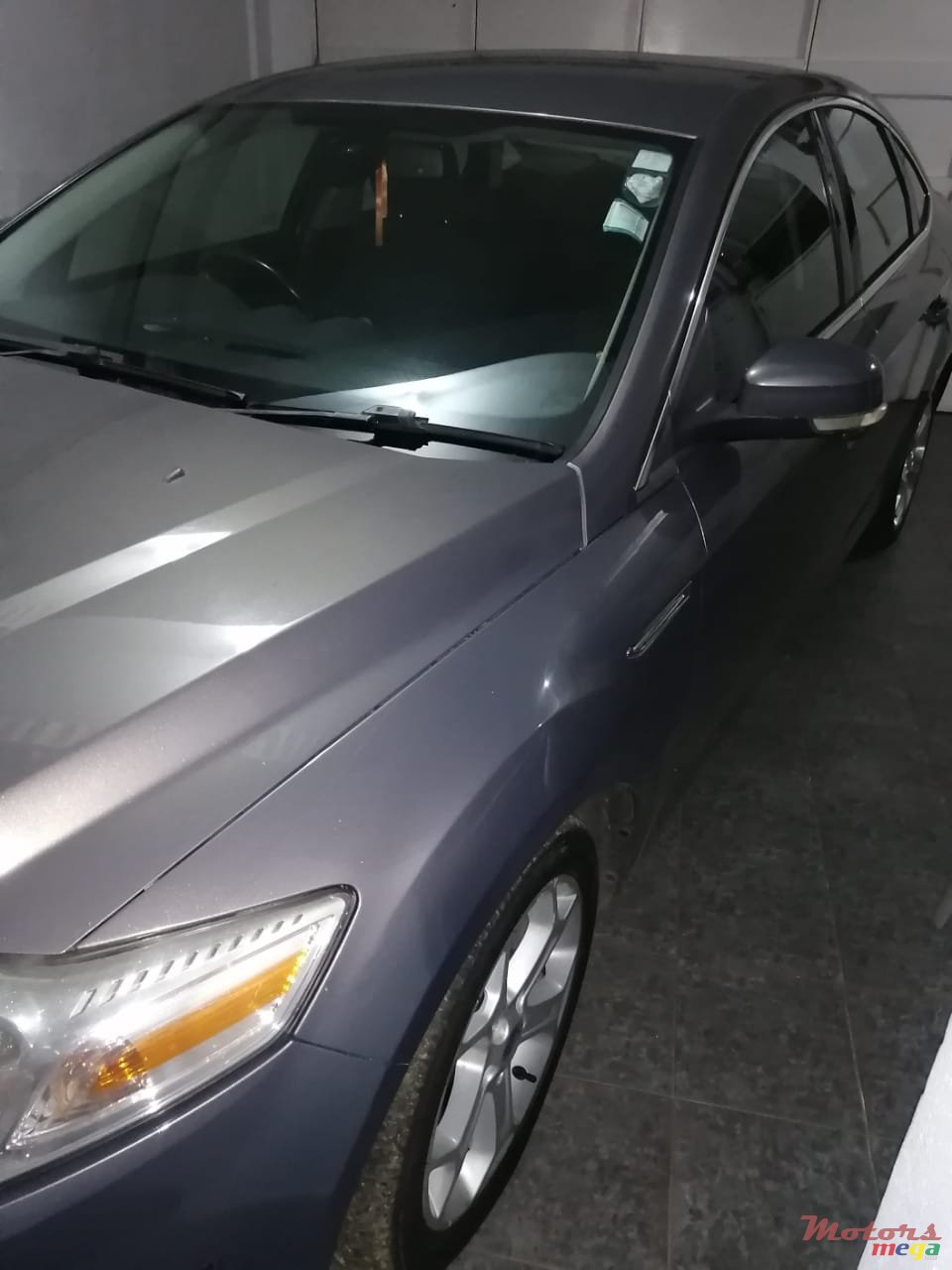 2012' Ford Mondeo photo #3