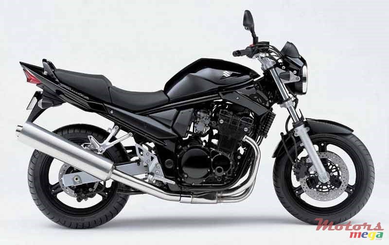 2005' Suzuki photo #1