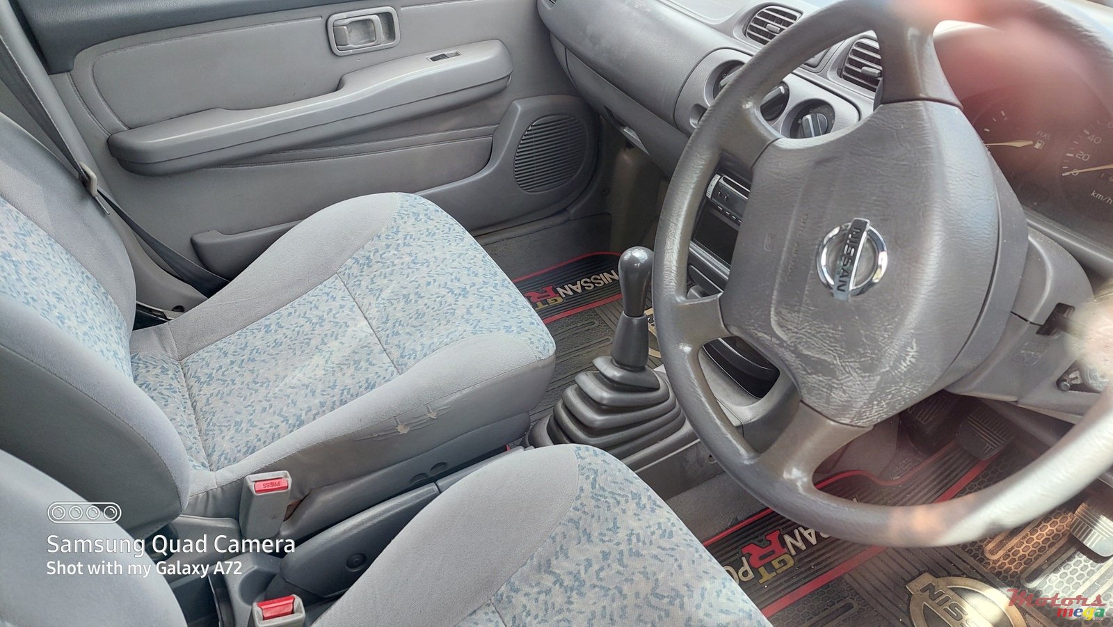 1999' Nissan March photo #1