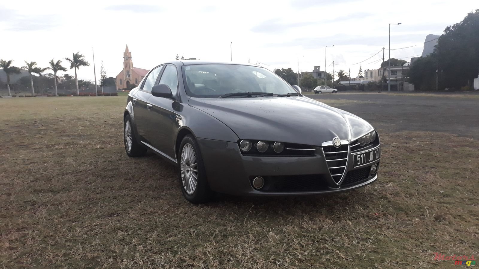 2010' Alfa Romeo 159 1.9 JTS photo #1