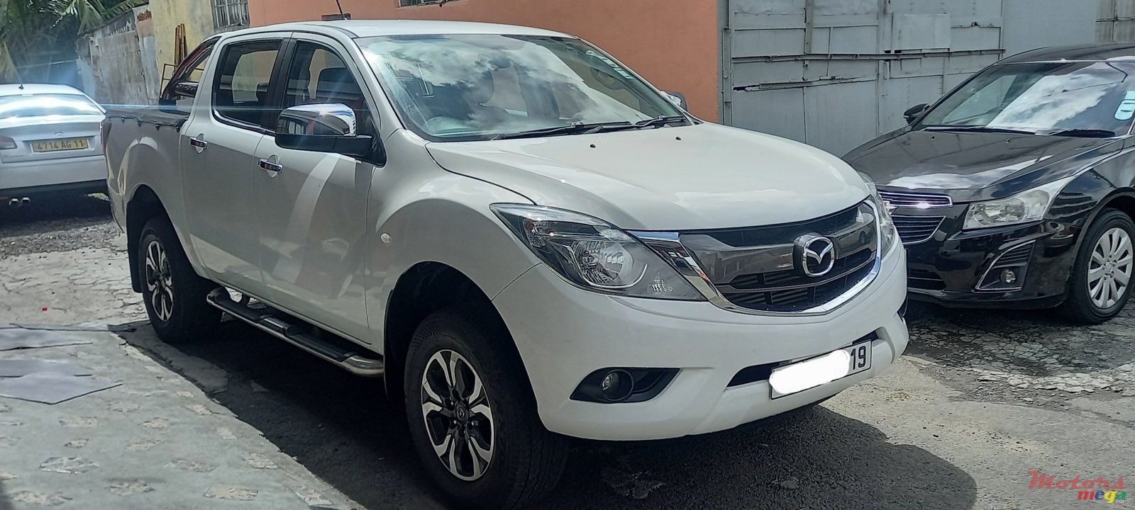 2019' Mazda BT-50 photo #2