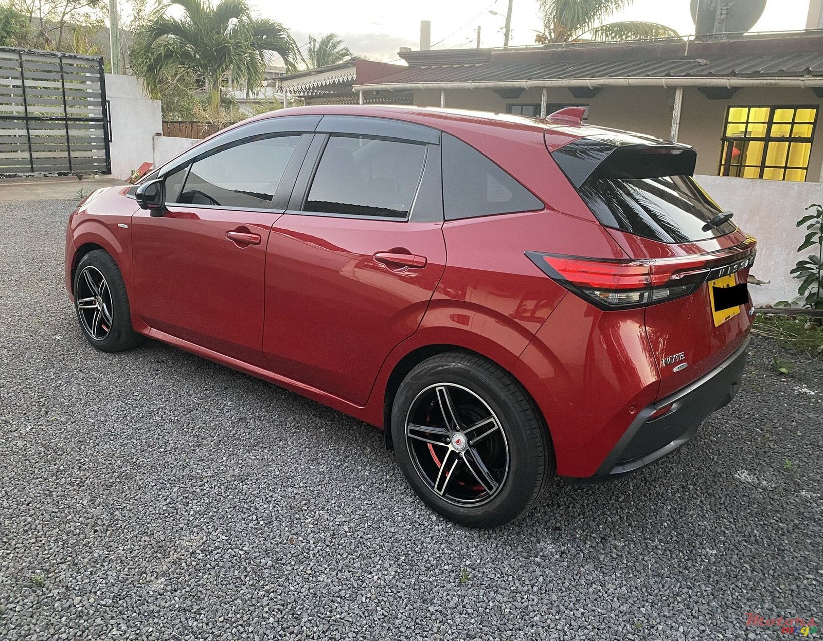 2022' Nissan Note E-Power photo #4