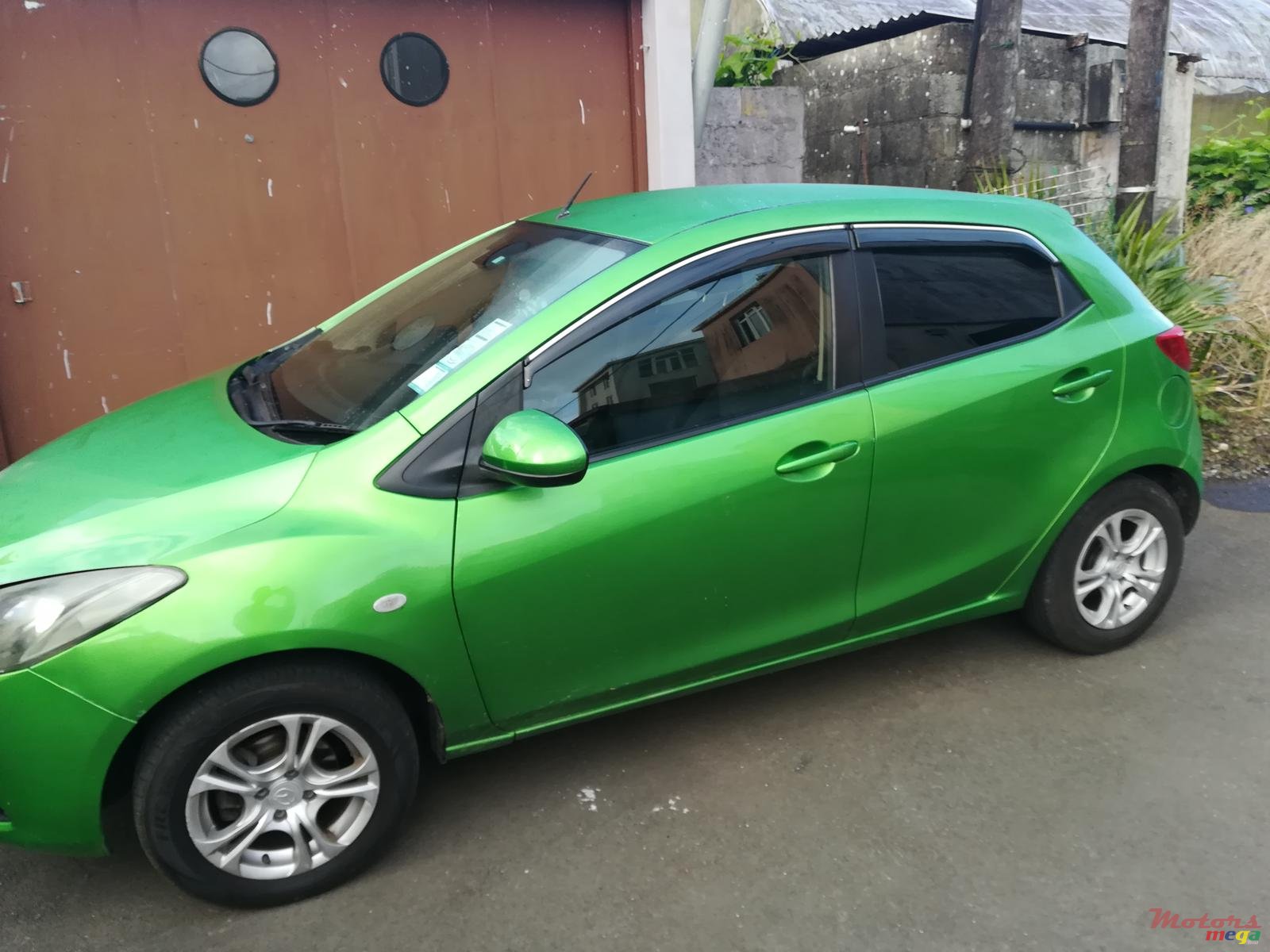 2008' Mazda Demio photo #3