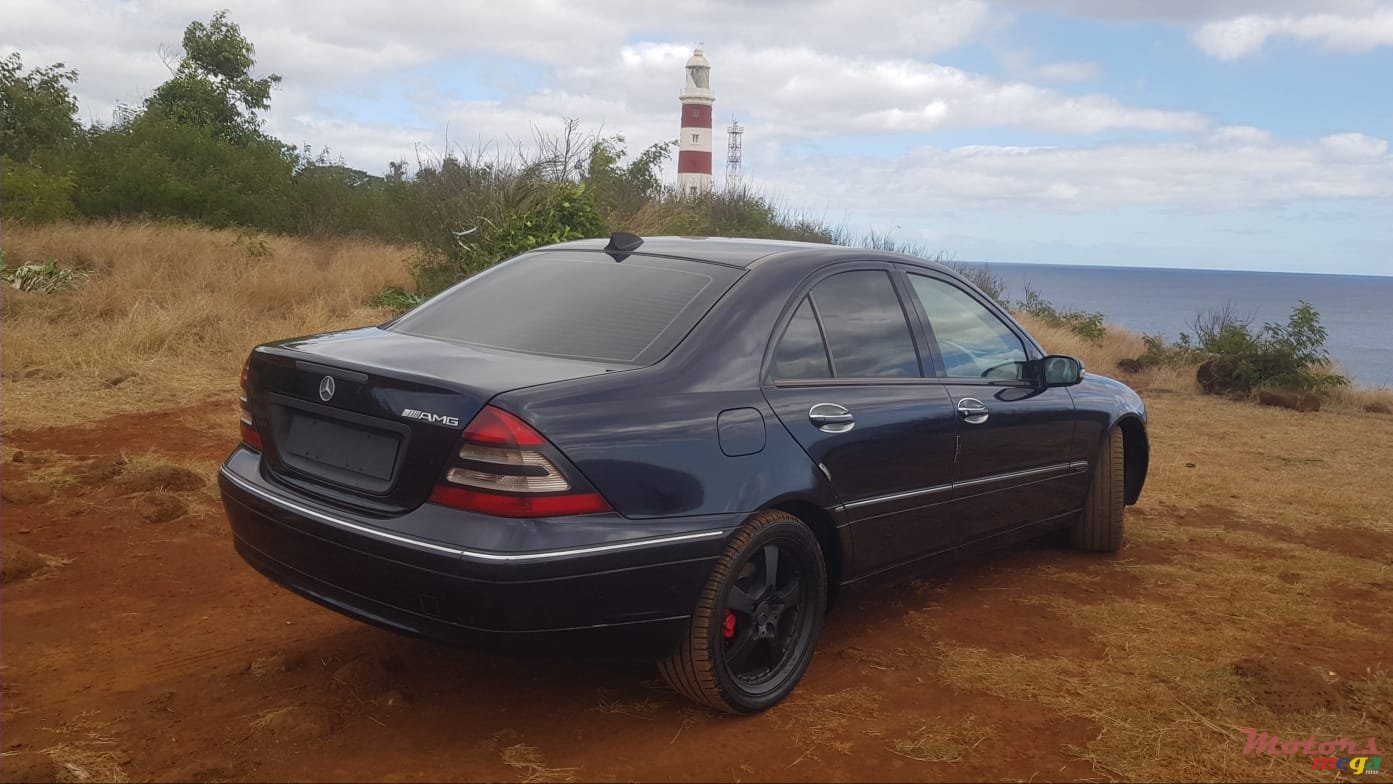 2002' Mercedes-Benz 200 photo #7