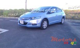 2010' Honda Insight Hybrid photo #1