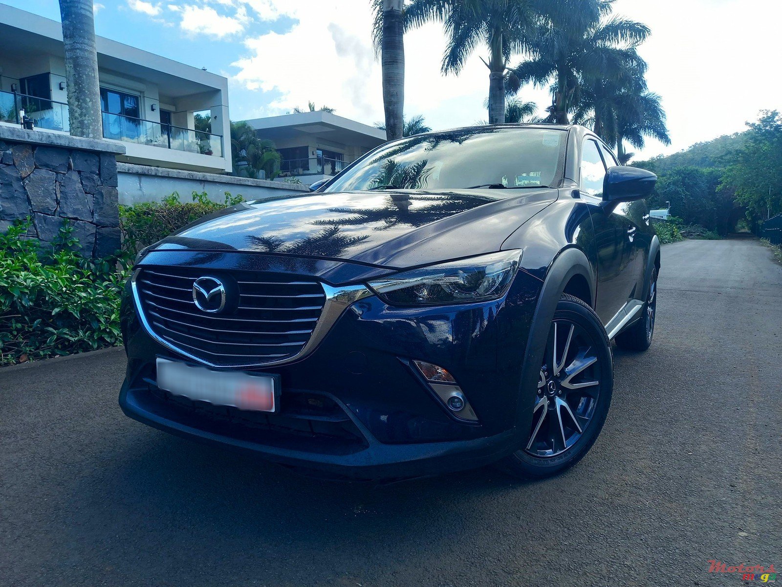 2017' Mazda CX-3 2.0 Skyactiv Technology photo #1