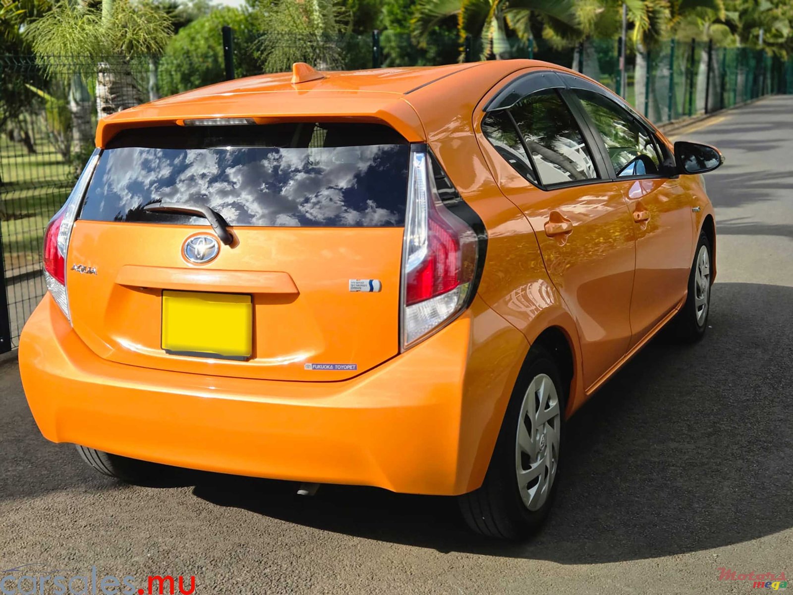 2017' Toyota Aqua S 1.5 Hybrid photo #4