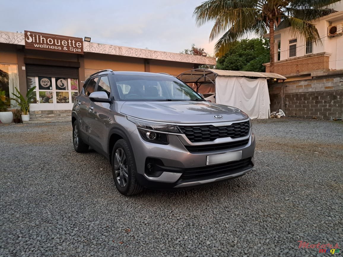 2021' Kia Seltos photo #1