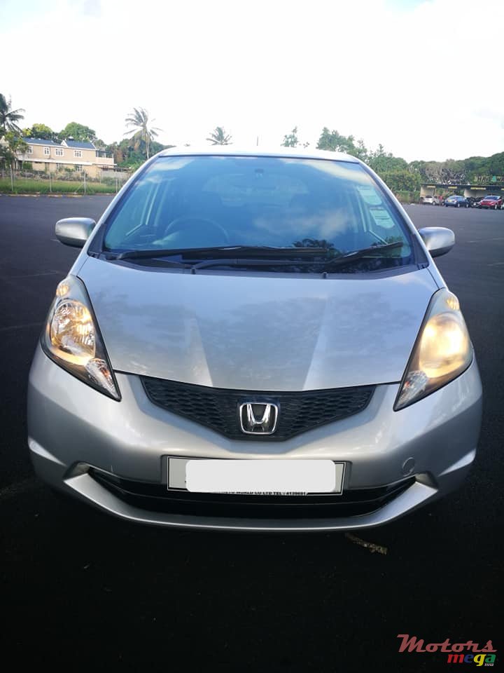 2010' Honda Fit photo #1