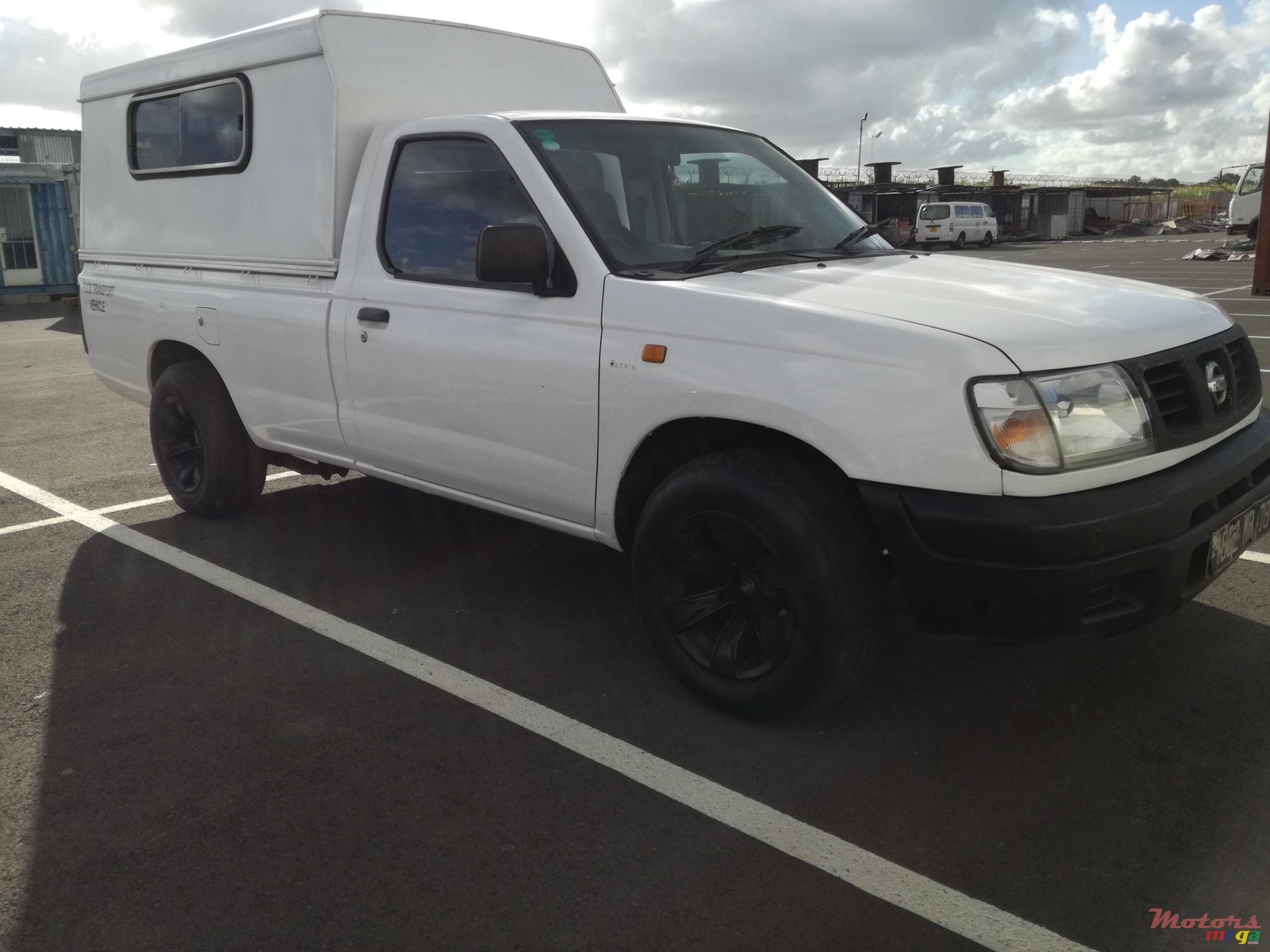2008' Nissan Hardbody 15" rims -ve offset photo #1