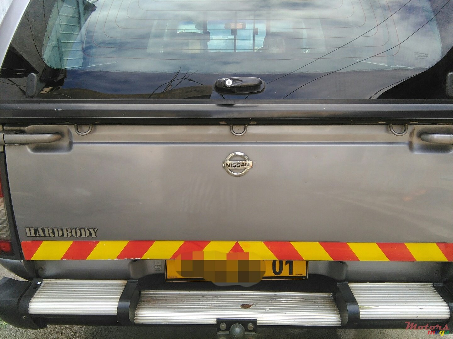 2001' Nissan Hardbody double cab 4*2 photo #2