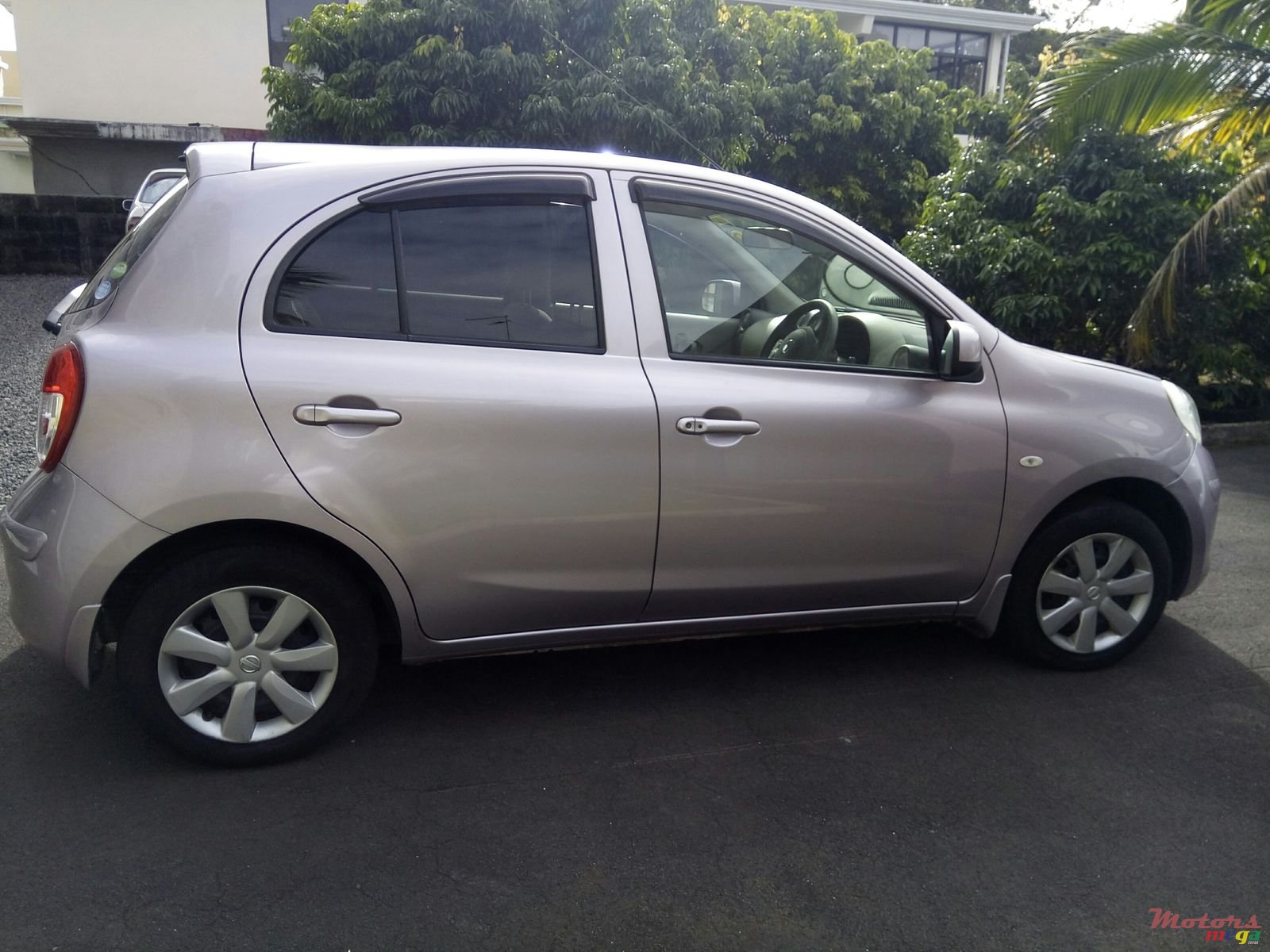 2012' Nissan March photo #2