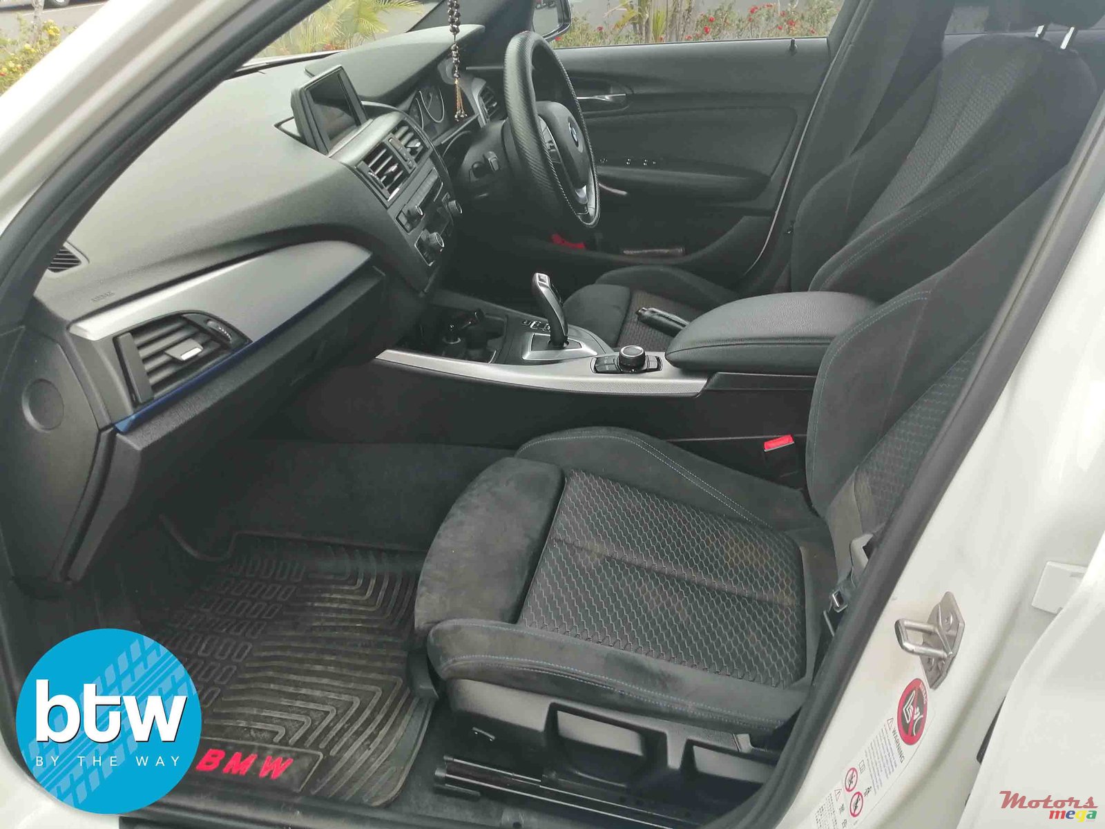 2012' BMW 116 i A photo #3