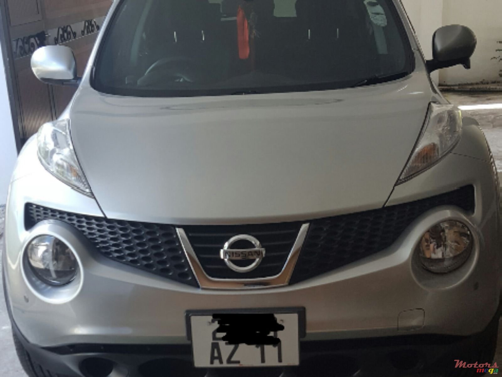 2011' Nissan Juke photo #1