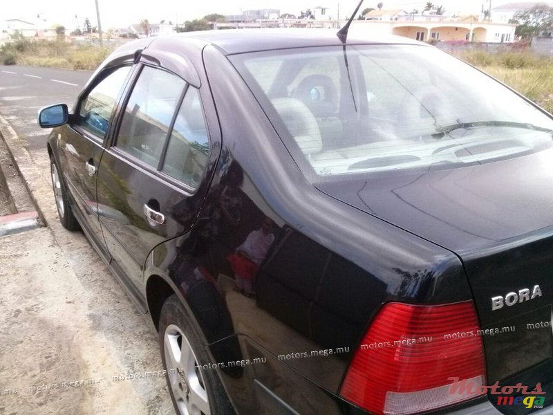 2000' Volkswagen photo #3