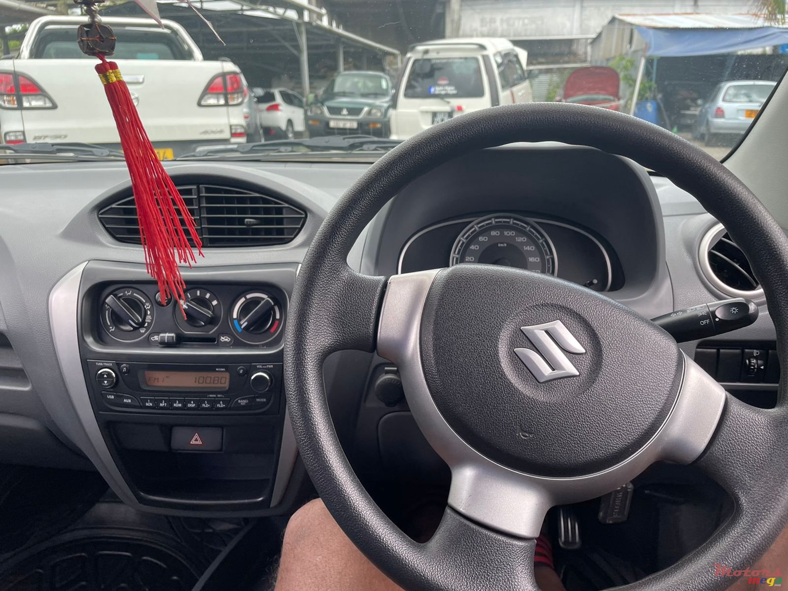 2014' Suzuki Alto photo #5