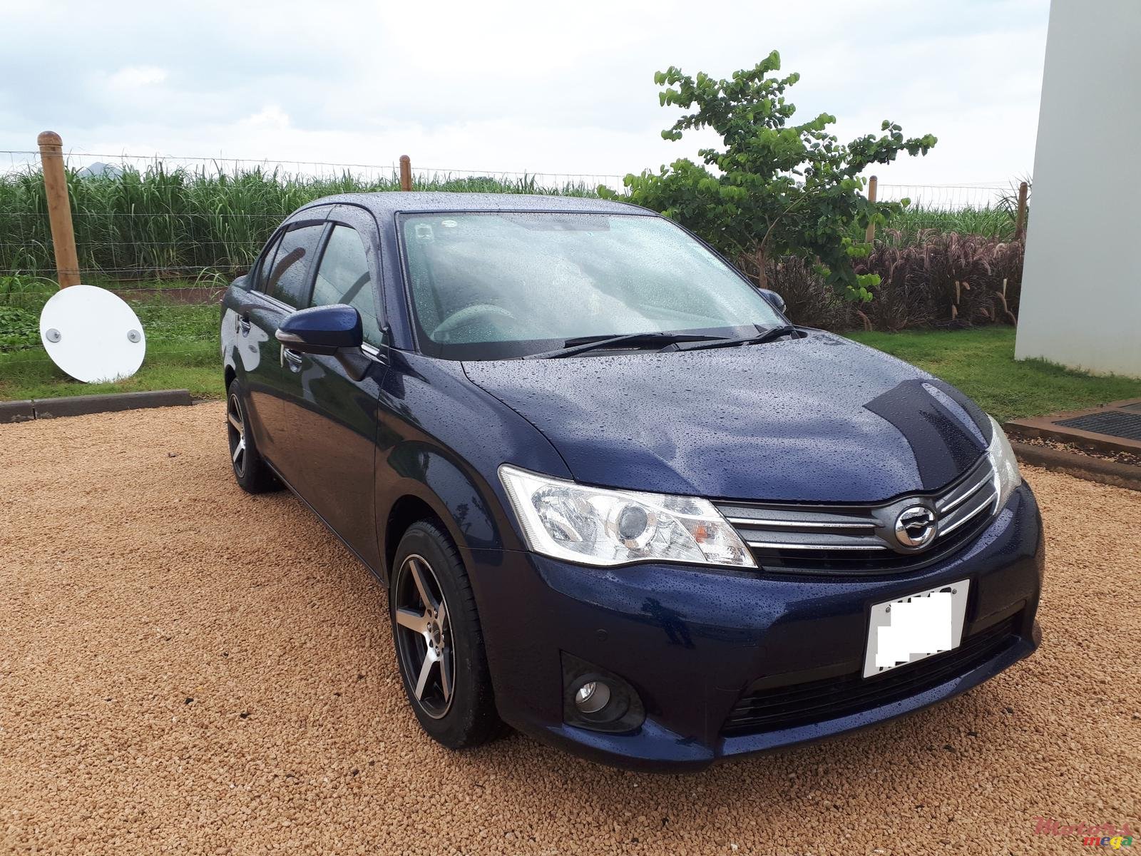 2012' Toyota Axio photo #4