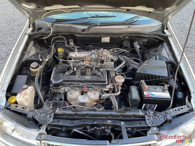 2003&#x27; Nissan Sunny N16 ZS 03 Manual photo #6