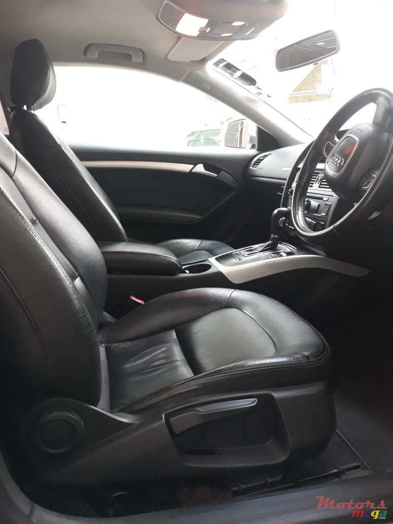 2009' Audi A5 photo #5