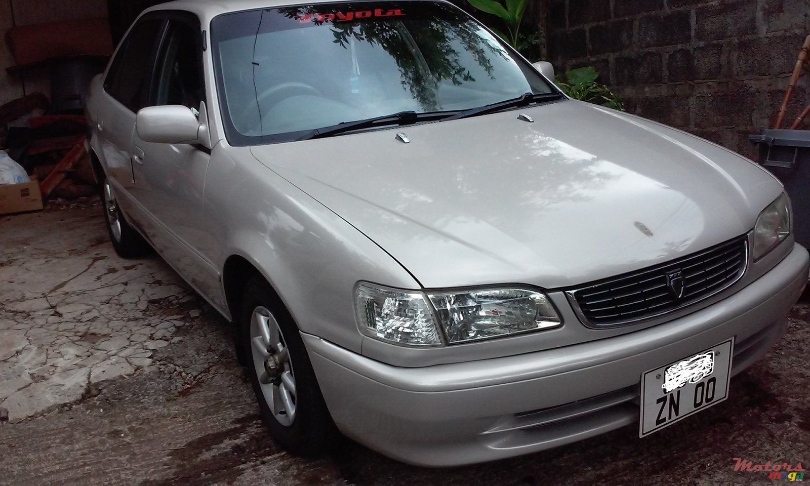 2000' Toyota EE 111 photo #1