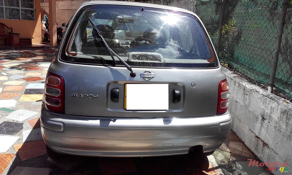 2000' Nissan MARCH photo #5