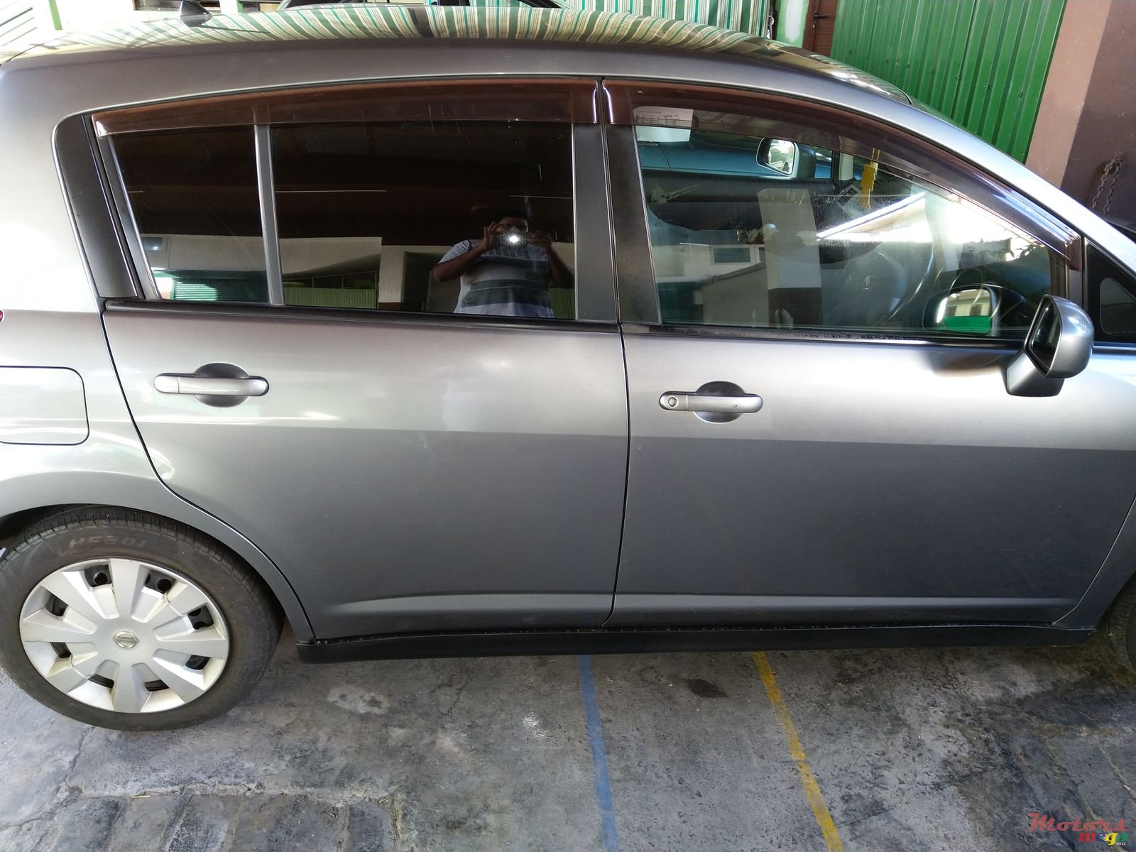 2006' Nissan Tiida photo #3