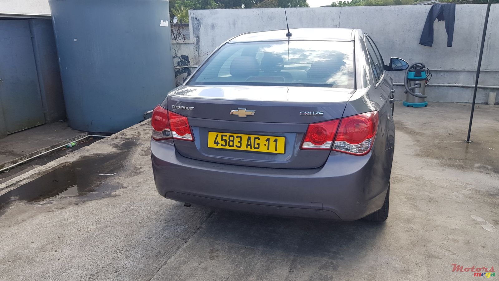 2011' Chevrolet Cruze automatique photo #3