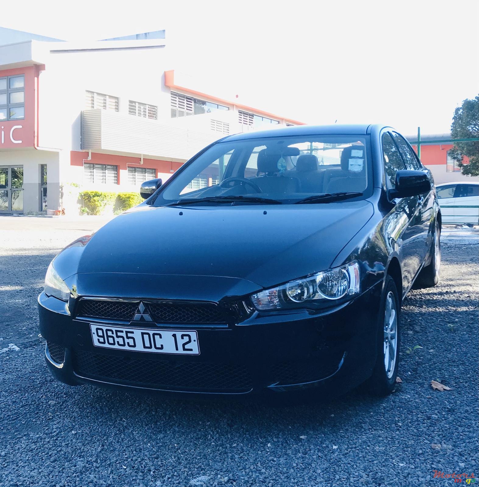 2012' Mitsubishi Lancer photo #1