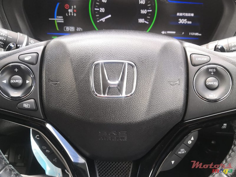 2014' Honda Vezel Z edition photo #2