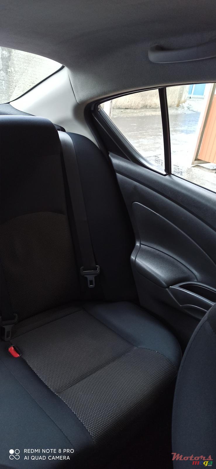 2013' Nissan Almera photo #2