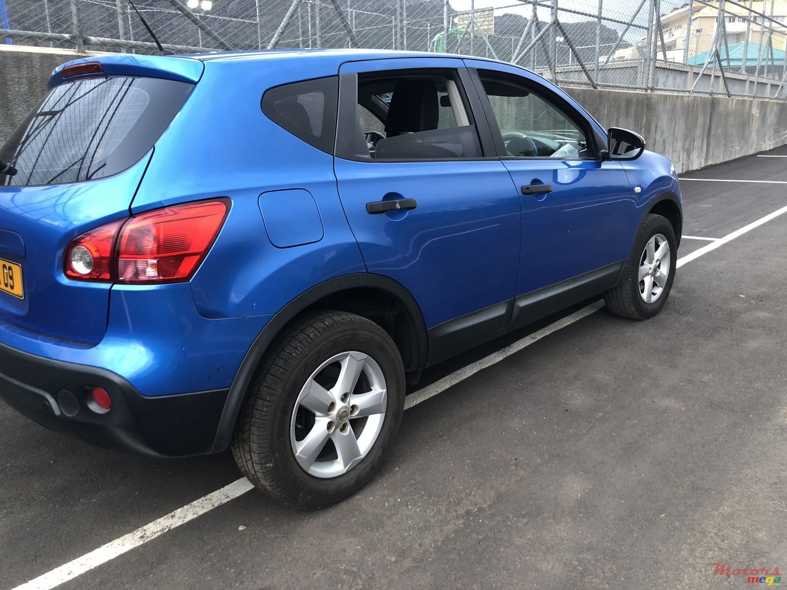 2009' Nissan Qashqai photo #3