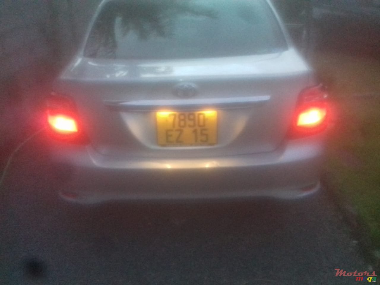 2015' Toyota Axio photo #2