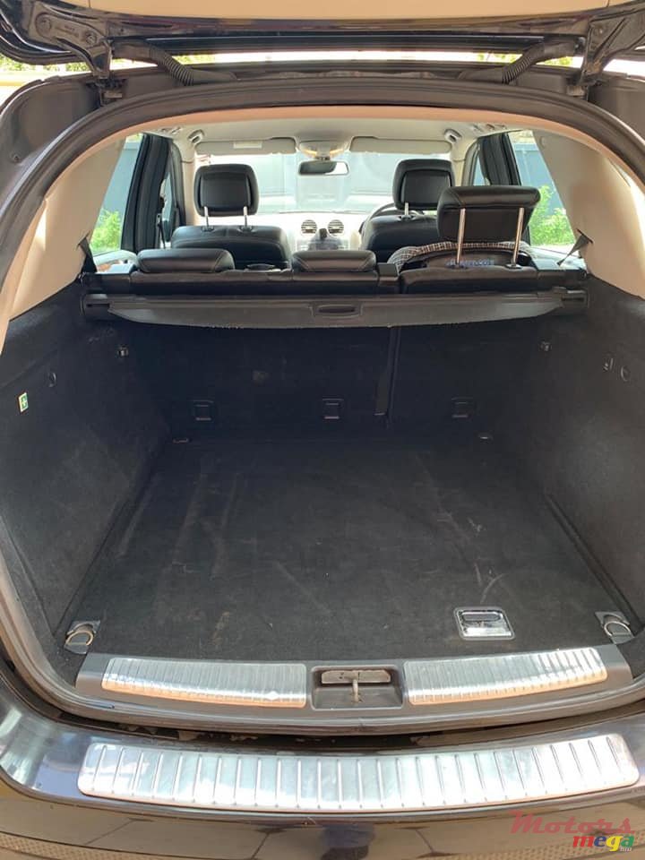 2008' Mercedes-Benz ML 320 V6 TDI photo #4