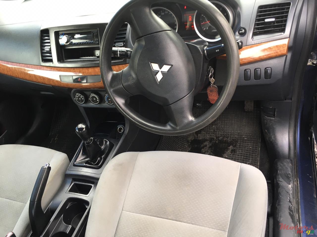 2010' Mitsubishi Lancer EX photo #7