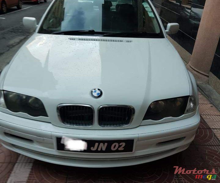 2002' BMW 320 photo #5