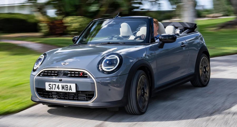 La nouvelle MINI Cabriolet 2025 ramène un truc cool à bord