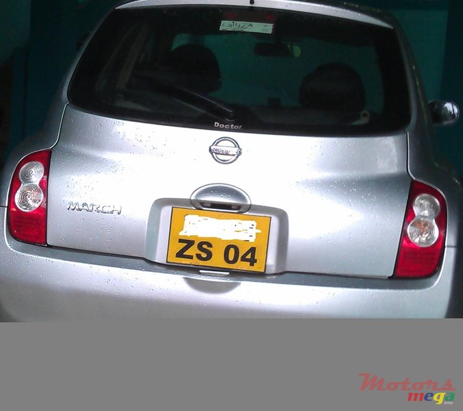 2004' Nissan Micra photo #1