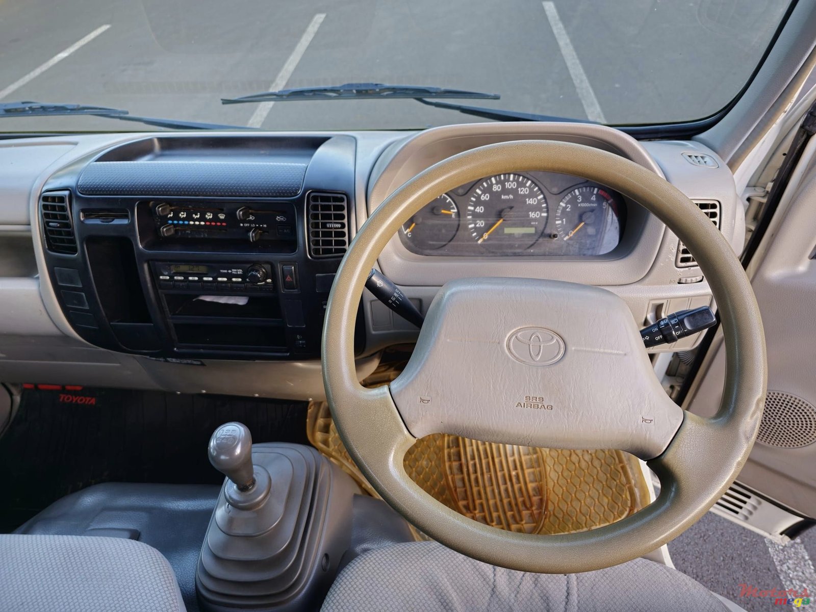 2008' Toyota Dyna photo #5