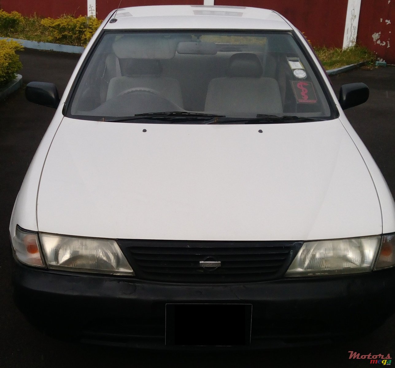 1995' Nissan Sunny B14 photo #1