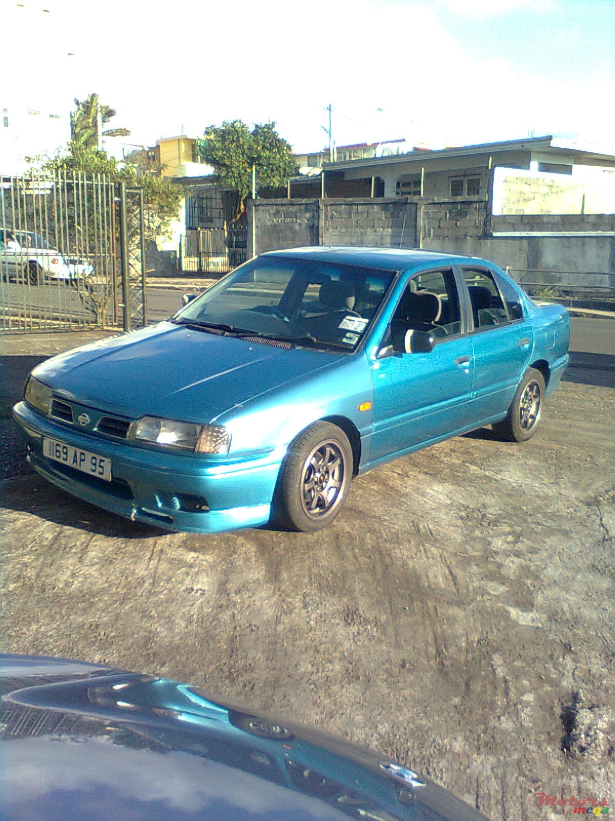 1995' Nissan injection photo #1