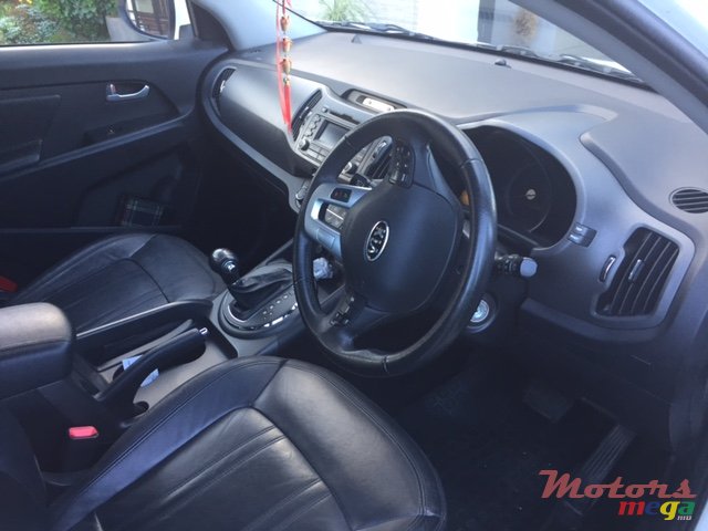 2012' Kia Sportage photo #4