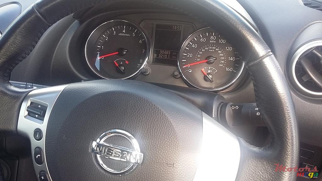 2013' Nissan Qashqai Diplomat's Car photo #5